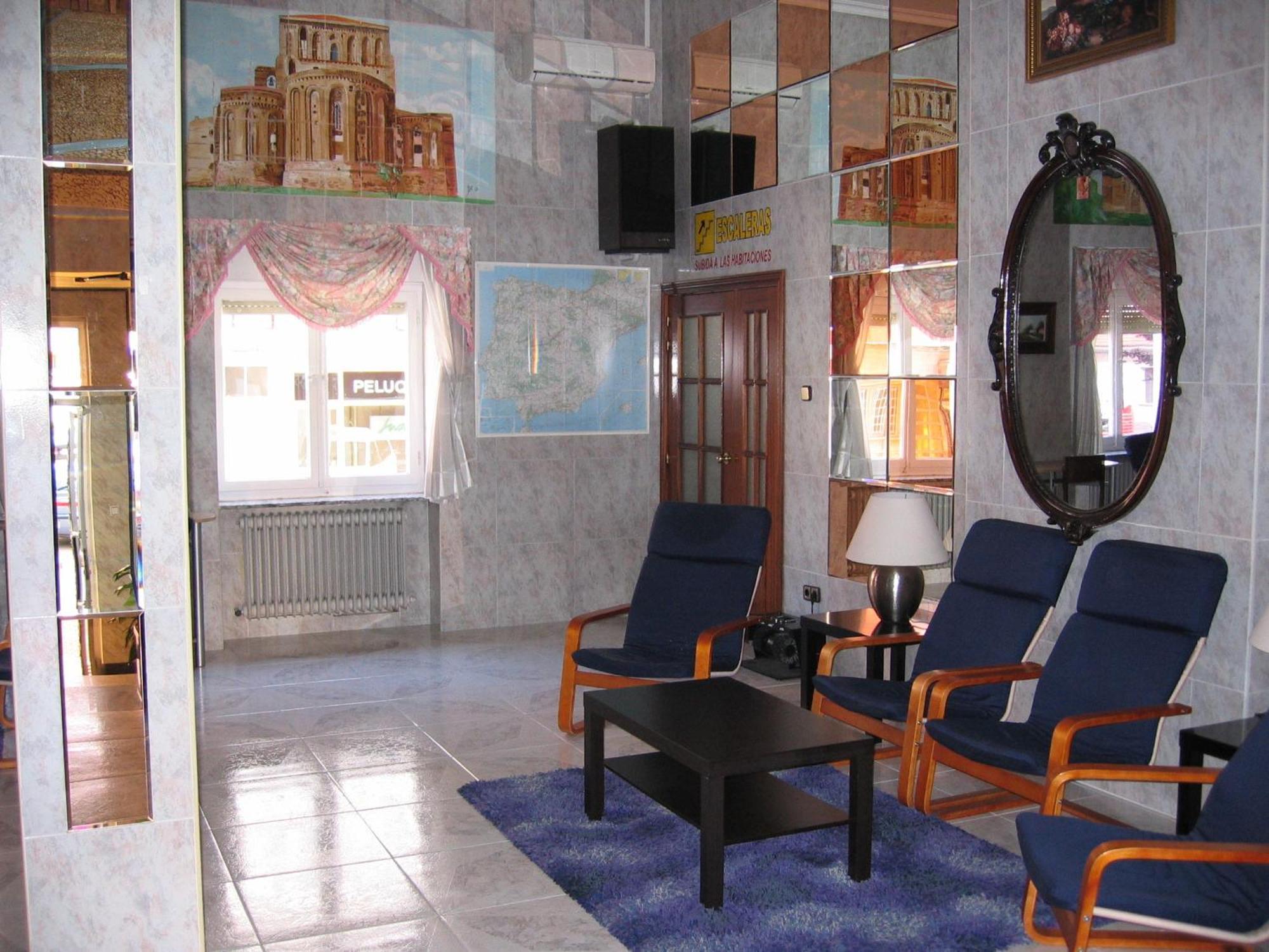 Hotel Fray Juan Gil Аревало Экстерьер фото